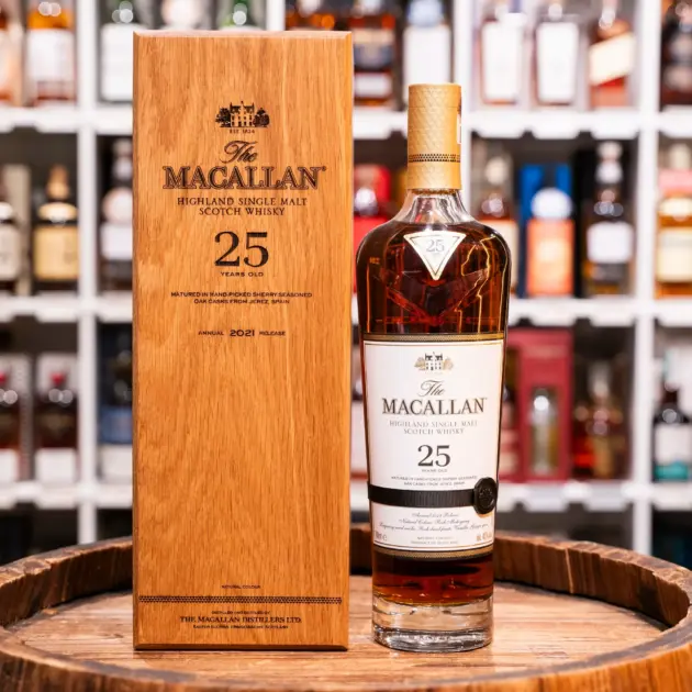 The Macallan Sherry Oak 25 Year Old